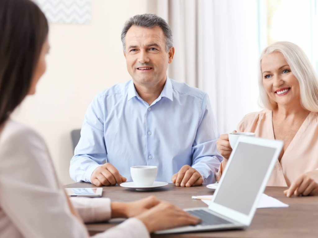 How Commercial Insurance Services Work for Businesses